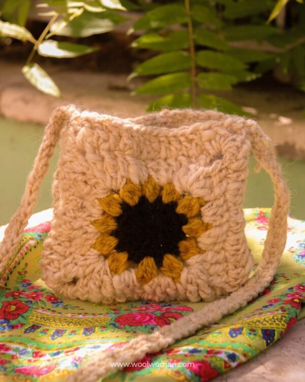 The Sunflower Knitted Handbag - Image 2